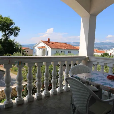 Two-bedroom In Ii Apartmán *