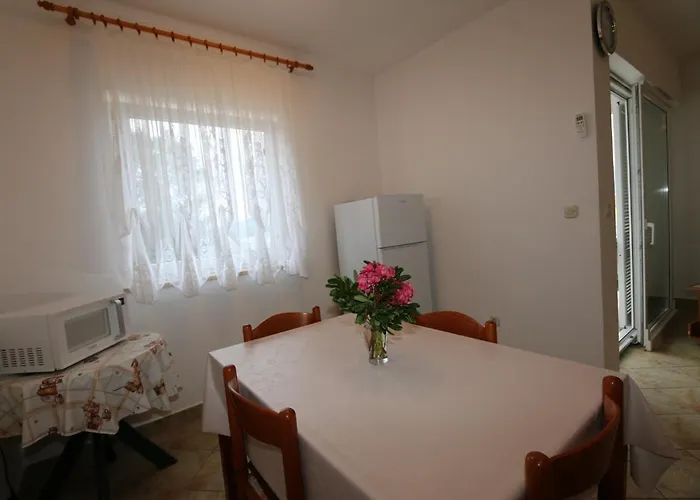Two-bedroom In Ii Apartmán Šilo