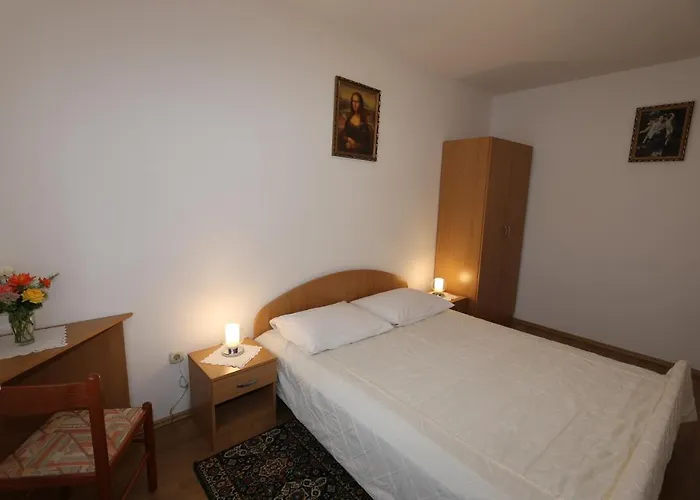 Two-bedroom In Ii *