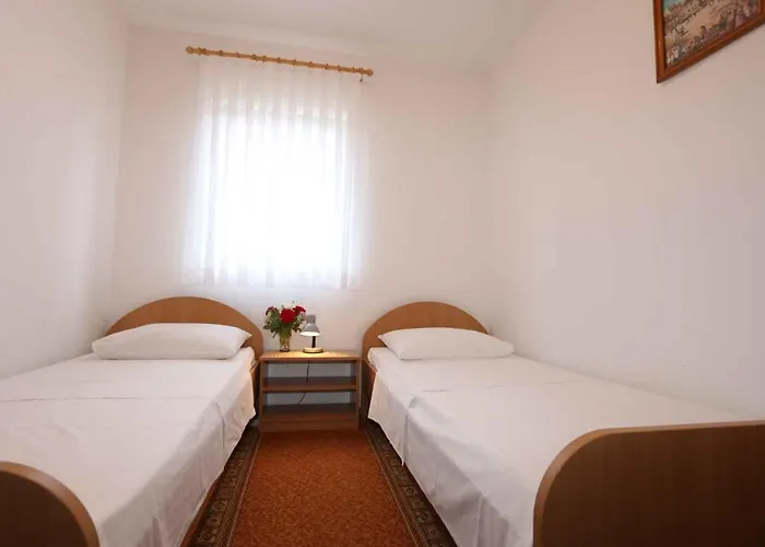 Two-bedroom In Ii Appartement